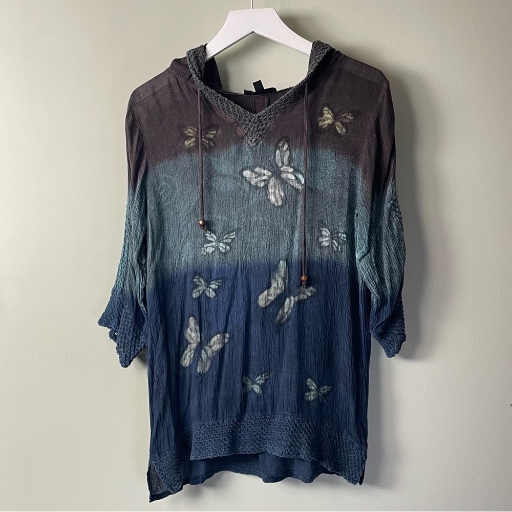 🦋 Hooded Crinkled Fabric Shirt with Butterflies / Size S/M